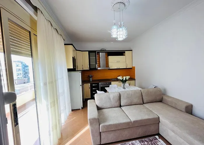 Da Vinci Sea View Lägenhet *