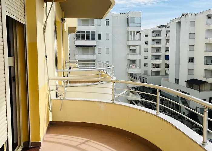 Da Vinci Sea View Lägenhet *